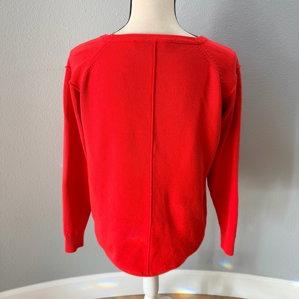Women’s long sleeved French Connection sweater the color is orange’ish/red - Picture 4 of 10